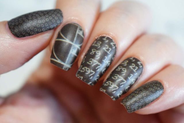 Fibonacci || Nail Wrap || 14-tip Set