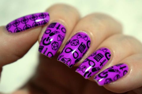 Geek Icons ✦ Nail Wrap ✦ 14-tip Set