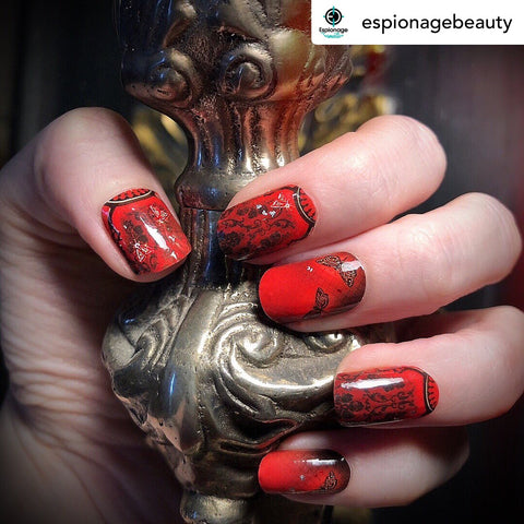 ππ Crimson Shriek β¦ Nail Wrap β¦ 22-tip Set