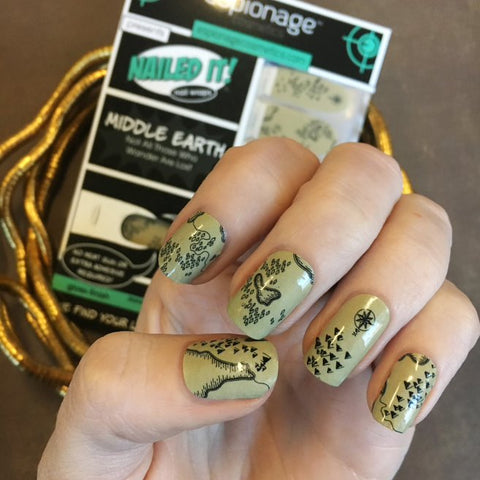 Middle Earth ✦ Nail Wrap ✦ 14-tip Set