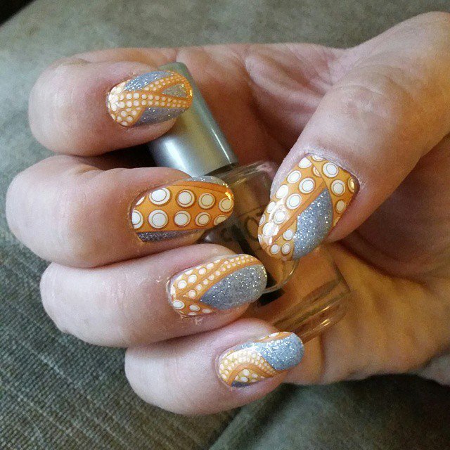 Tentacles ORANGE & SILVER || Nail Wraps || 14-tip Set
