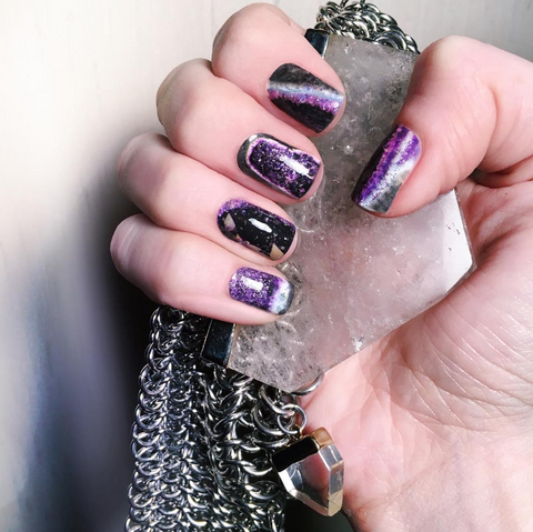 Amethyst ✦ Nail Wrap ✦ 22-tip Set
