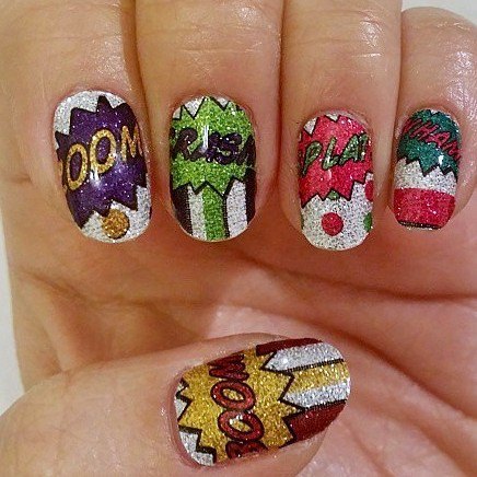 Comic Book ✦ Nail Wrap ✦ 14-tip Set