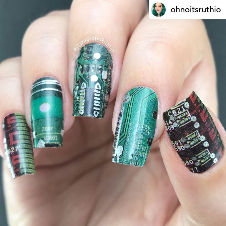 Circuit Board ✦ Nail Wrap ✦ 22 - tip Set - Espionage CosmeticsEspionage CosmeticsCircuit Board ✦ Nail Wrap ✦ 22 - tip Set