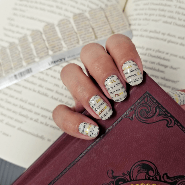 Literary ✦ Nail Wrap ✦ 22 - tip Set - Espionage CosmeticsEspionage CosmeticsLiterary ✦ Nail Wrap ✦ 22 - tip Set