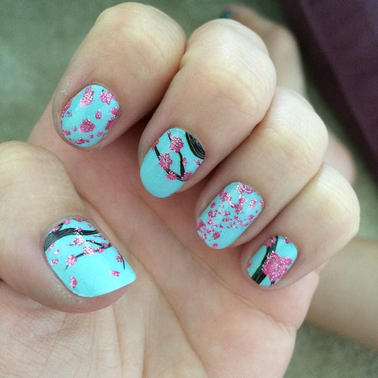 Sakura Blossoms || Nail Wrap || 22-tip Set