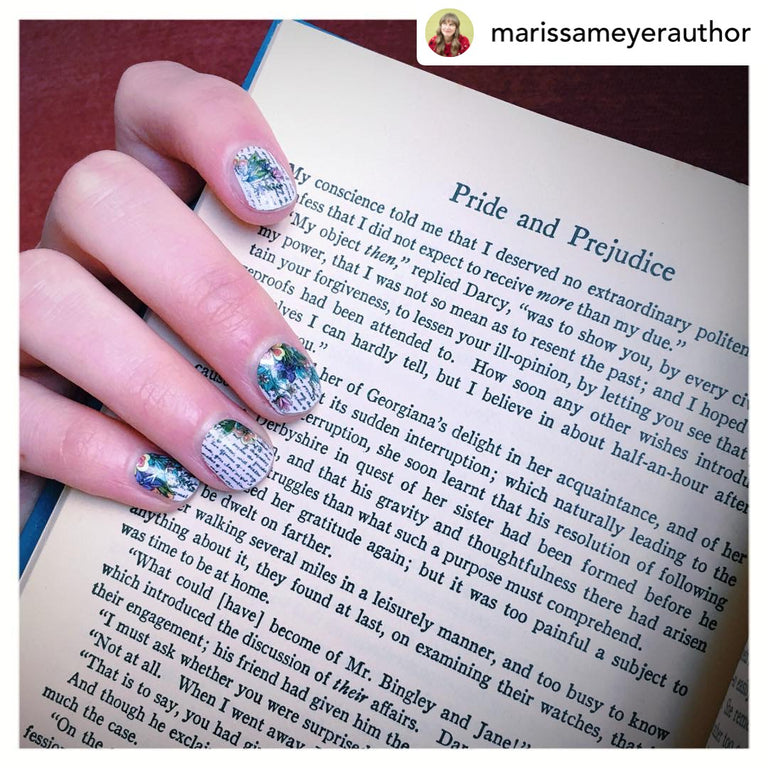 Mrs. Darcy || FEATURED ARTIST Nail Wrap || 22-tip Set