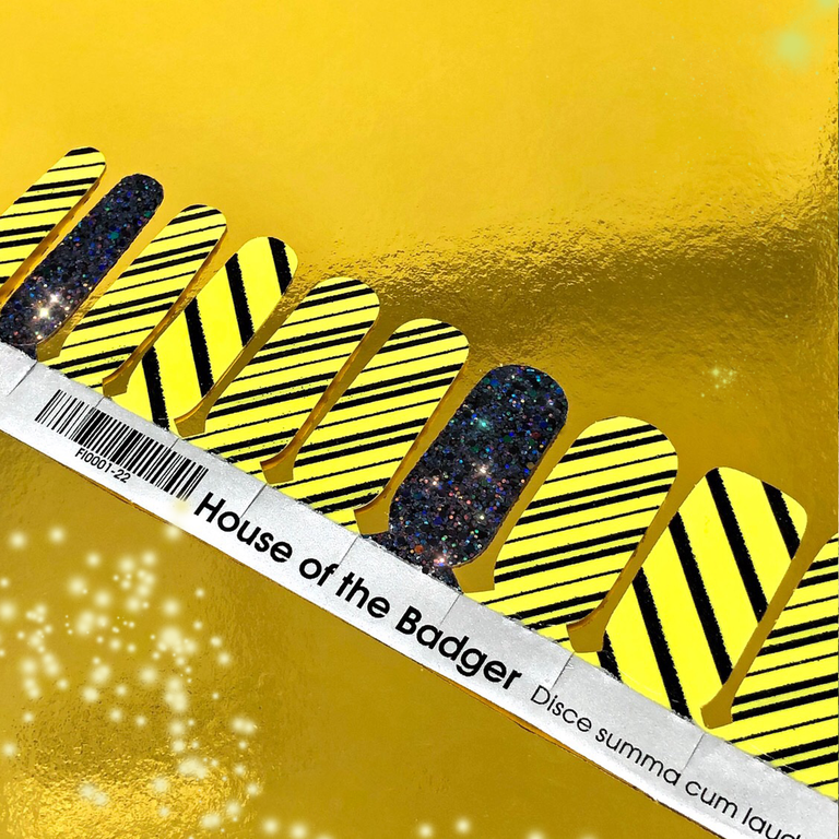 House of the Badger || Nail Wrap || 22-tip Set