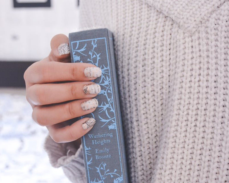 Secrets of the Moor || Nail Wrap || 22-tip Set